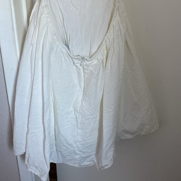 Lulu’s Mini Puff Sleeve Dress - Picture 6 of 9